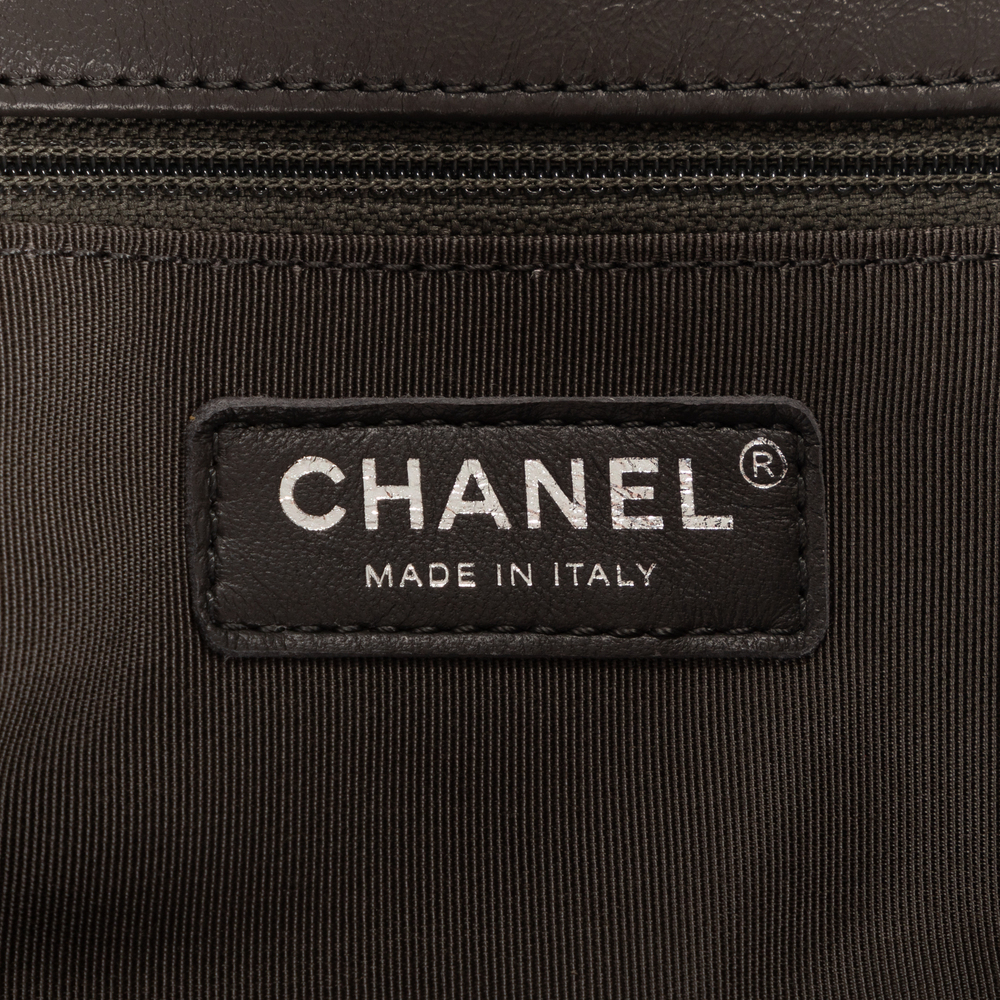 Chanel Chain-Around Small Single Flap - Picture 10 of 11